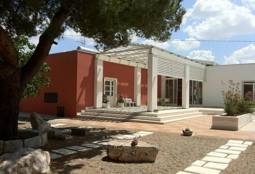 Отель Loggia Dei Lezzi