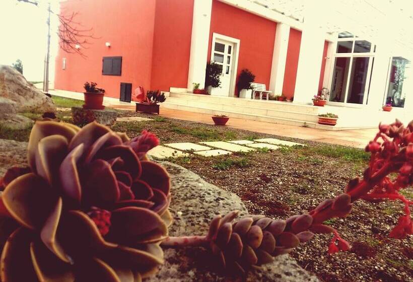 Отель Loggia Dei Lezzi