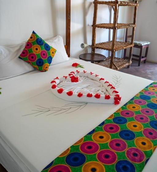 호텔 Mawimbi Bungalows