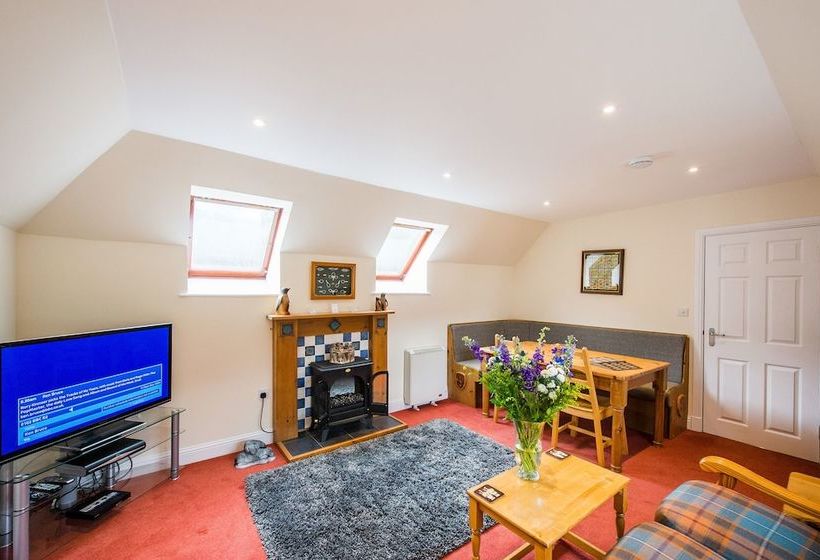 ホテル Merlin Cottage