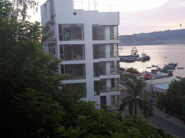 هتل Nha Trang Harbor Apartments &