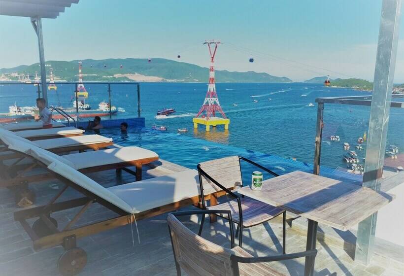 هتل Nha Trang Harbor Apartments &