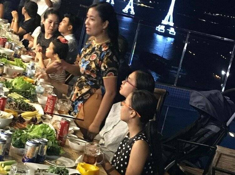 هتل Nha Trang Harbor Apartments &