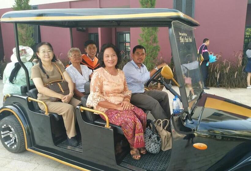 בית מלון כפרי Ploy S Pearl