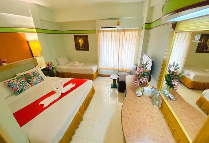 호텔 Polkadot Hostel