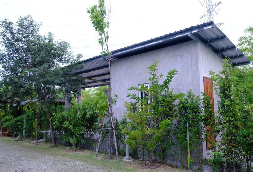 호텔 Pt House Resort