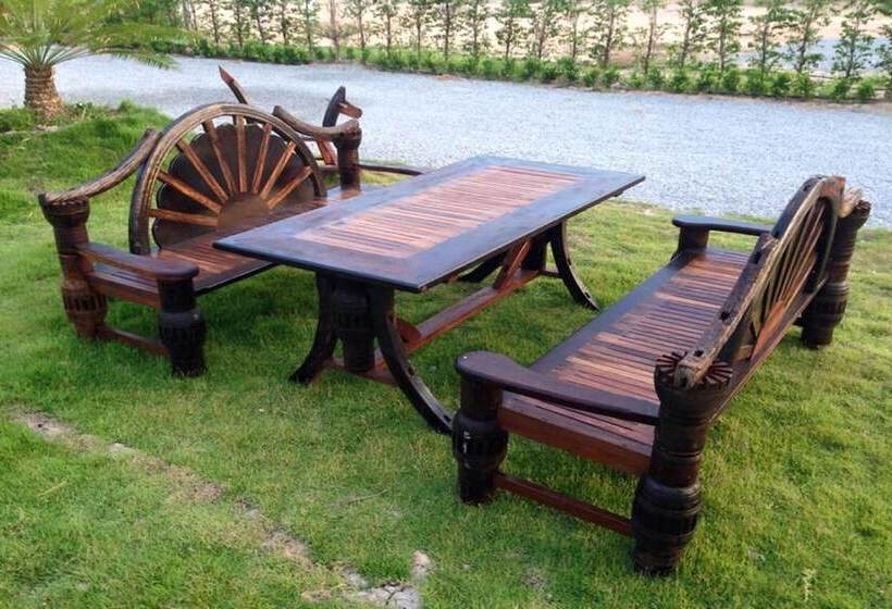 호텔 Pt House Resort