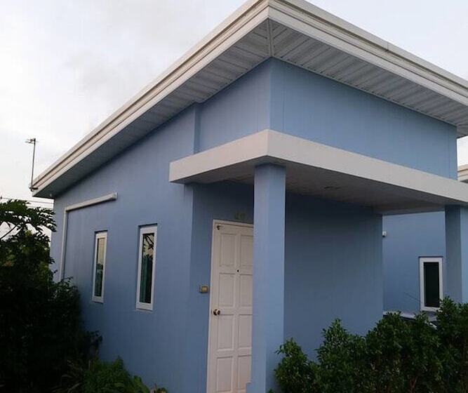 호텔 Pt House Resort