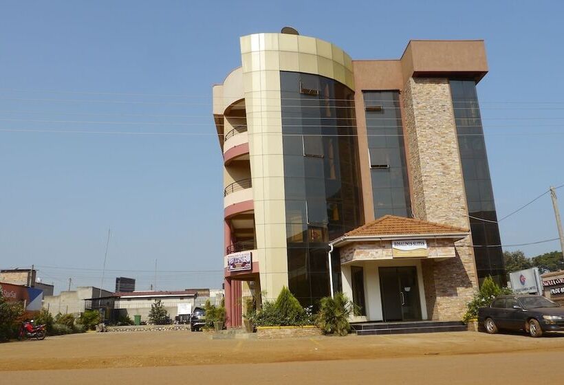 هتل Rosaline Suites