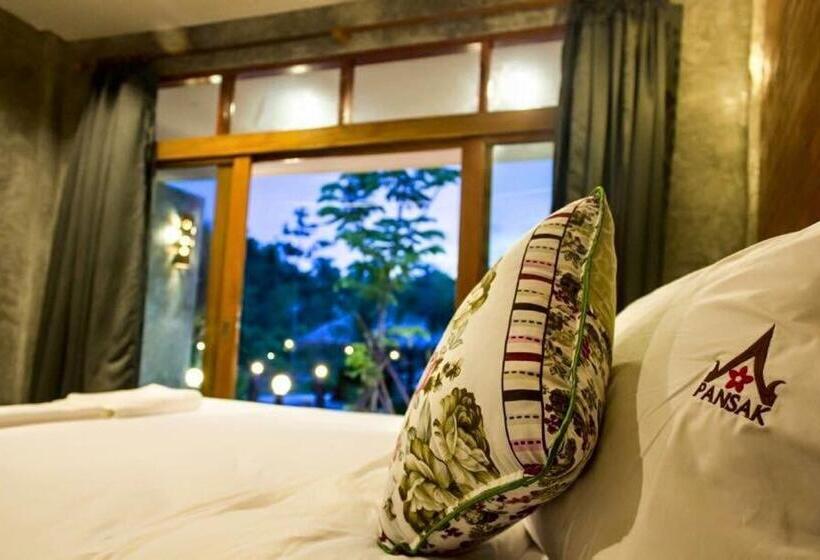호텔 Ruean Thai Nai Bang By Pansak Resort
