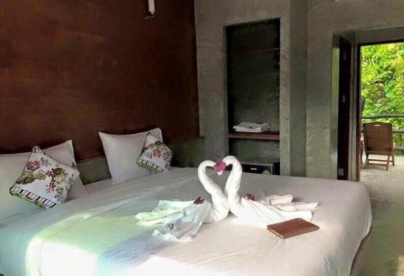 호텔 Ruean Thai Nai Bang By Pansak Resort