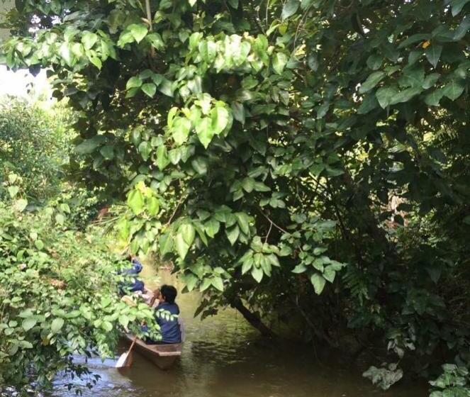 호텔 Ruean Thai Nai Bang By Pansak Resort