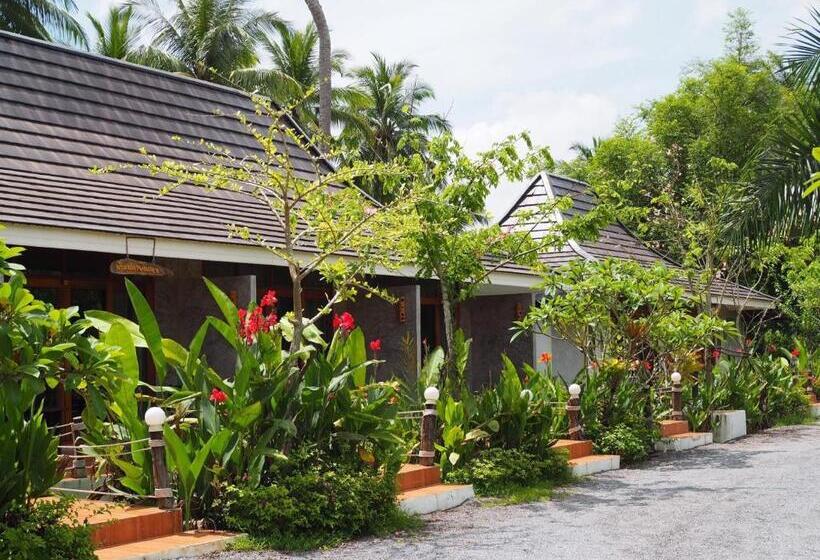 호텔 Ruean Thai Nai Bang By Pansak Resort