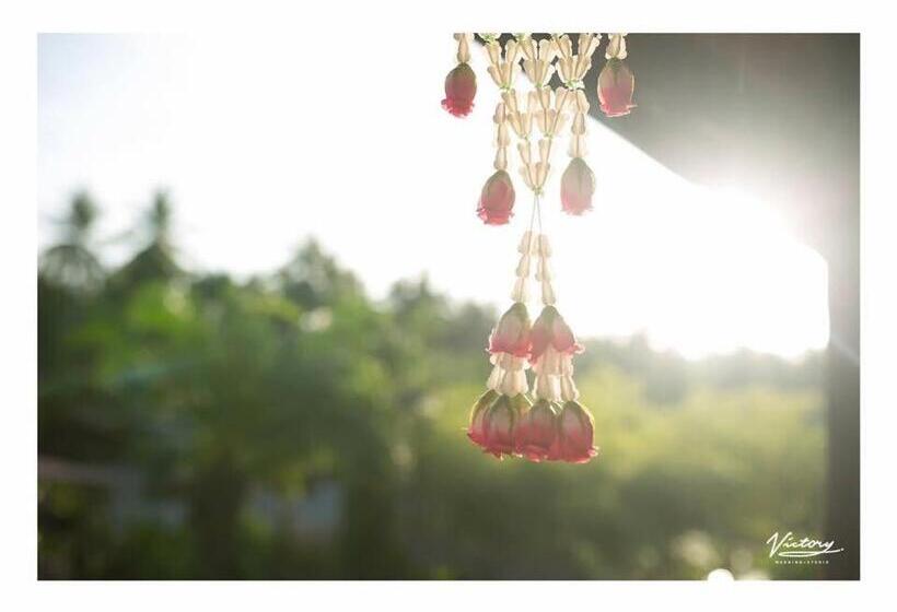 호텔 Ruean Thai Nai Bang By Pansak Resort