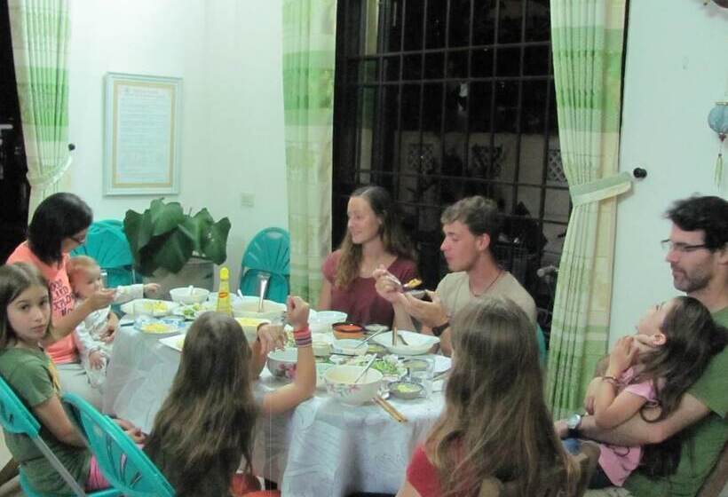 هتل Sac Xanh Homestay