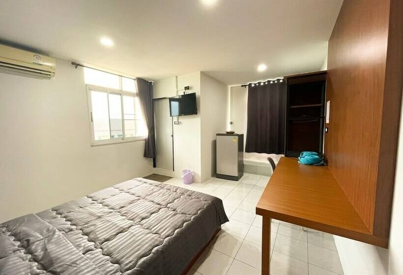 호텔 Sadudee Mansion