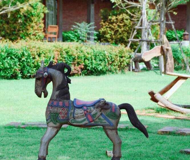 فندق Sawasdeesukhothai Resort