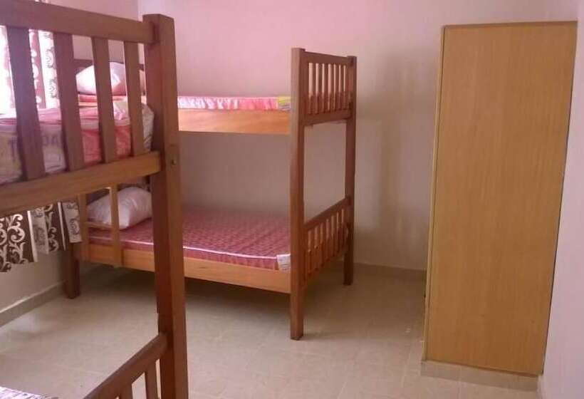 Отель Shika Tours And Hostel