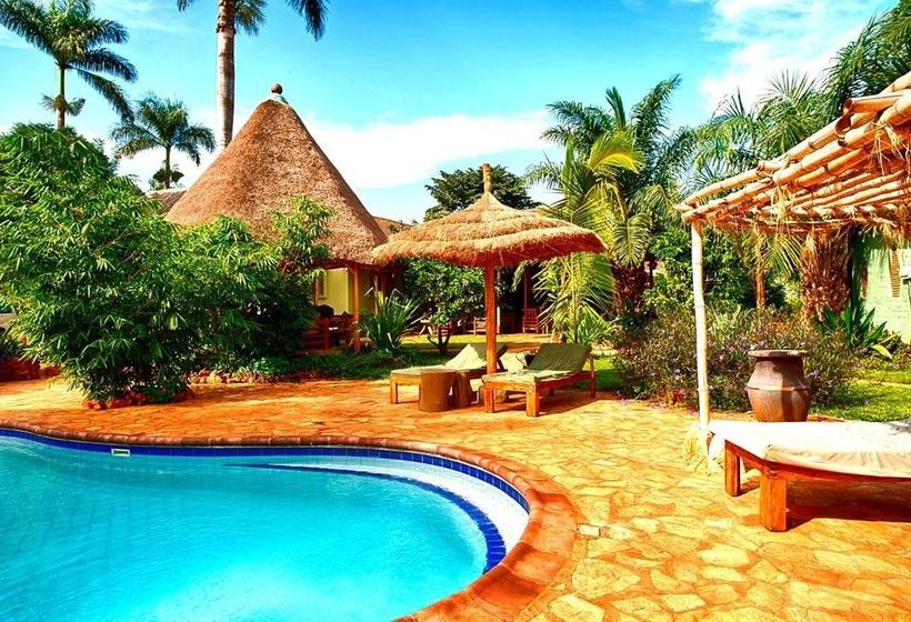 هتل Source Of The Smile