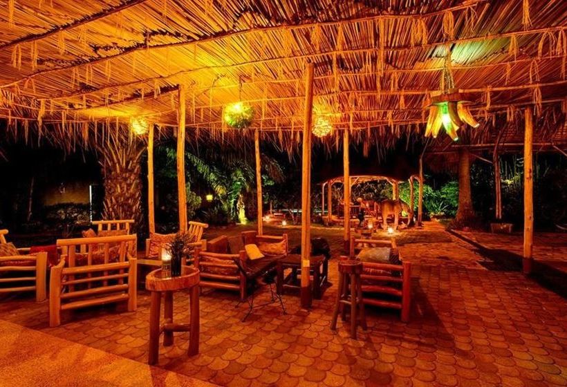 هتل Source Of The Smile