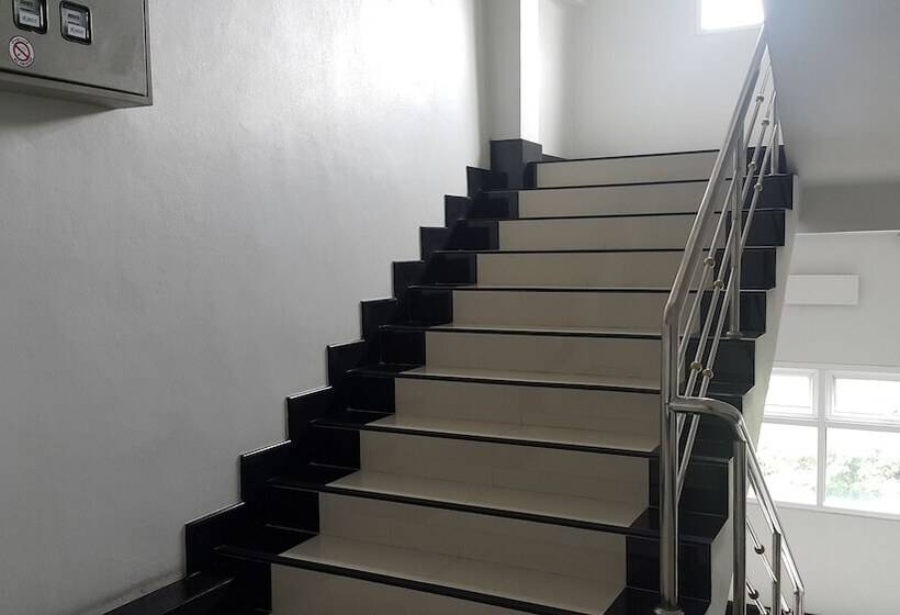 호텔 Sp Residence Suratthani