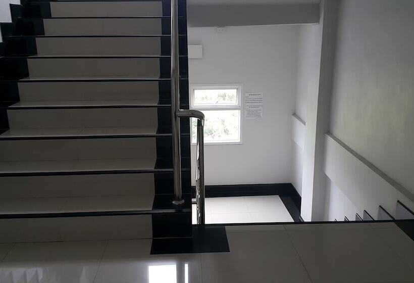 호텔 Sp Residence Suratthani
