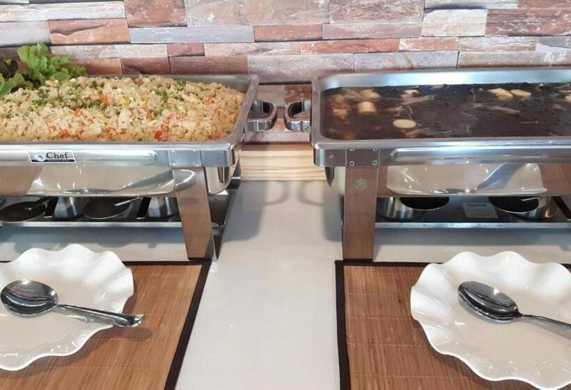 בית מלון כפרי Tawan Anda Garden