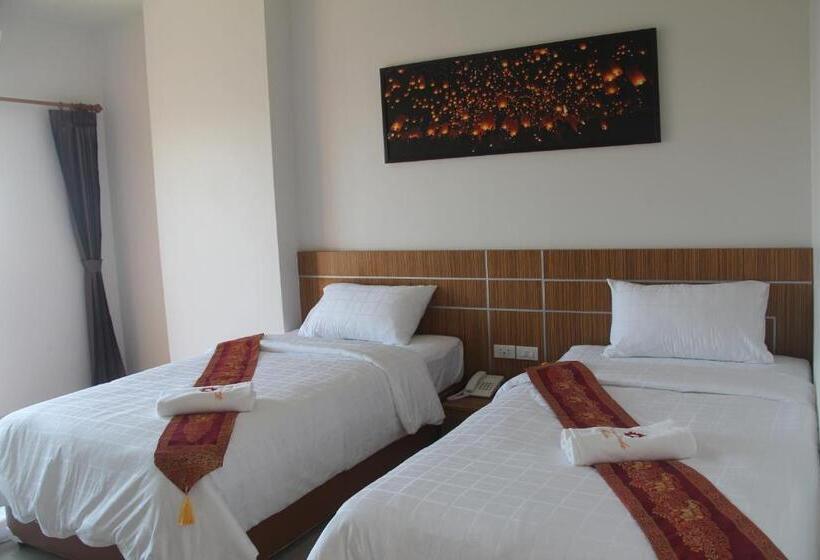 בית מלון כפרי Tawan Anda Garden