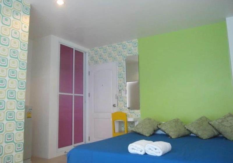 Отель Teeny House