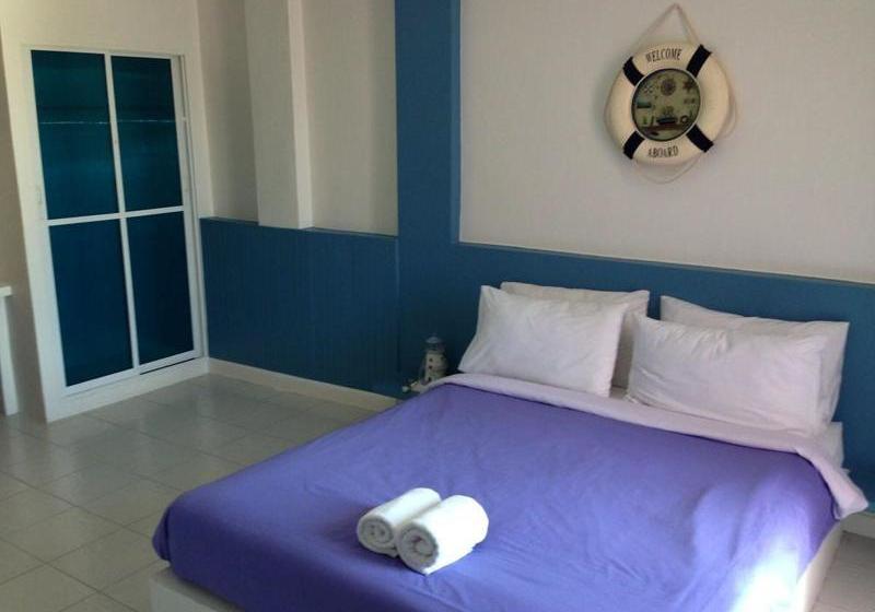 Отель Teeny House