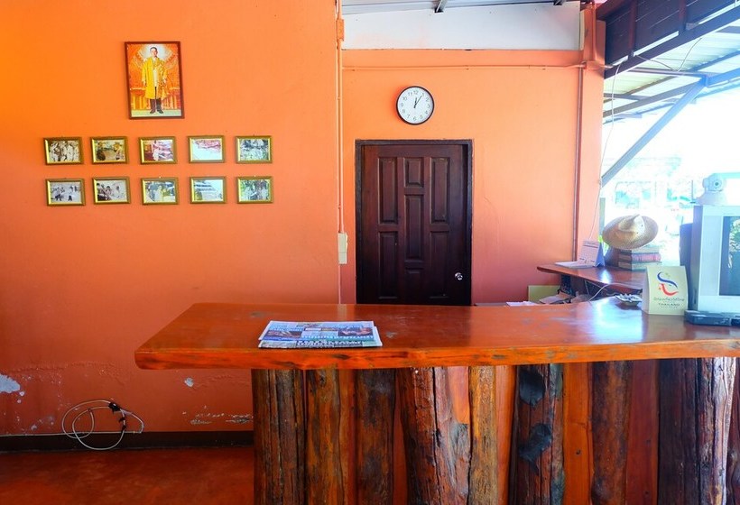 酒店 The Palm Resort