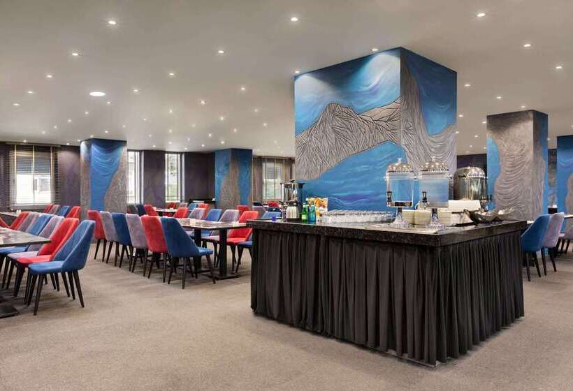 ホテル Tryp By Wyndham Istanbul Sancaktepe