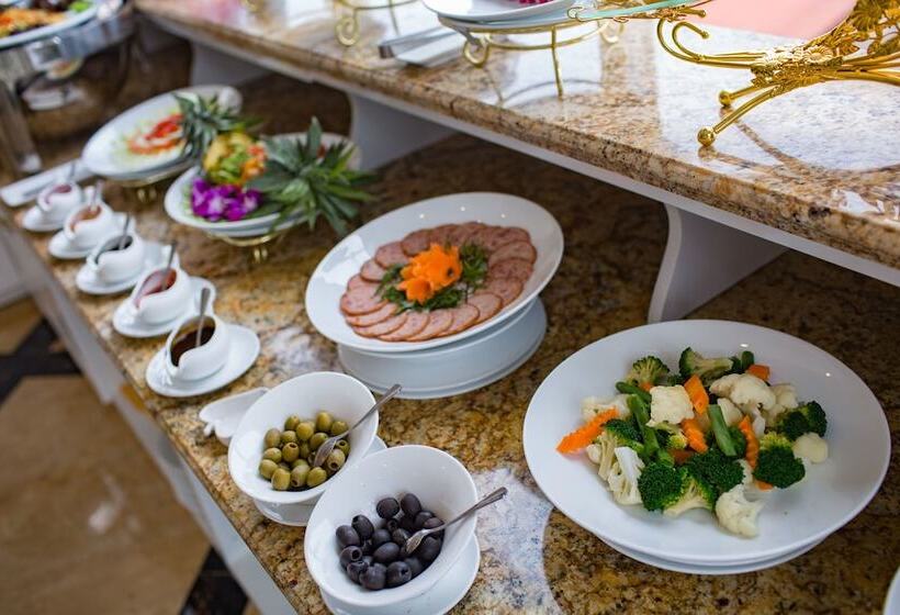 هتل Viola Royal  & Spa