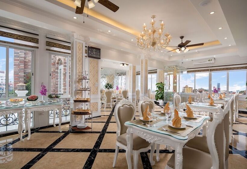 هتل Viola Royal  & Spa