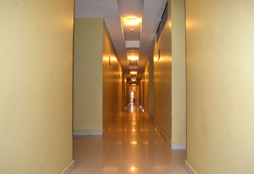 هتل Wash And Wills