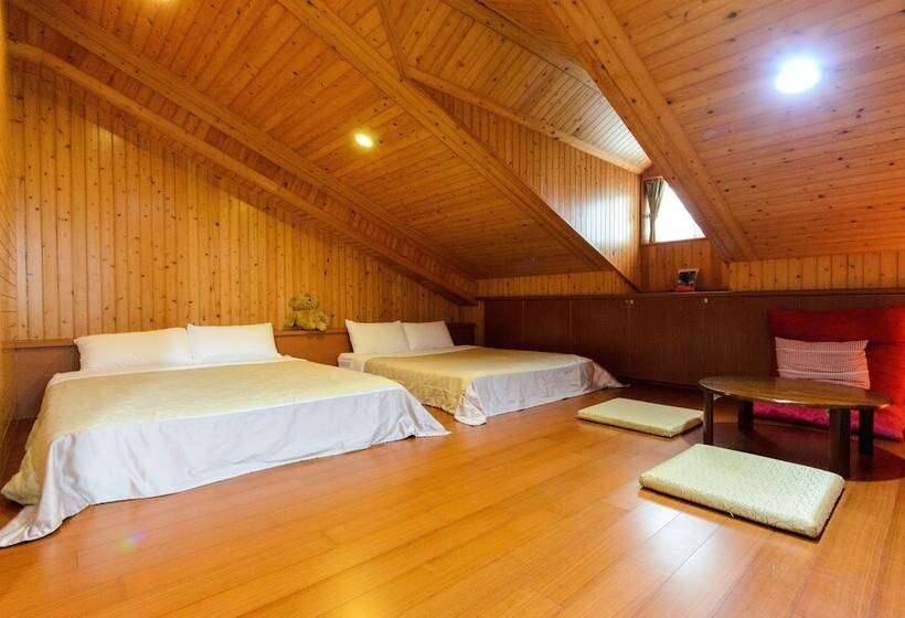 هتل Yosemite Homestay