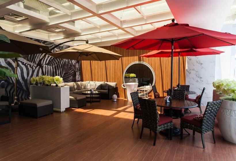 Six Star Motel  Taoyuan