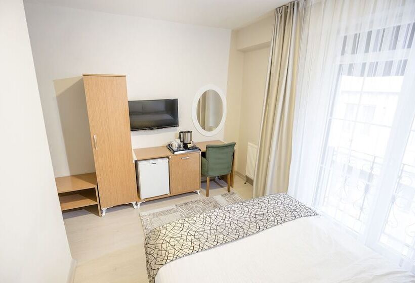 The Corner Inn Hotels By Suit