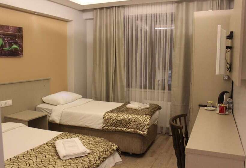 The Corner Inn Hotels By Suit