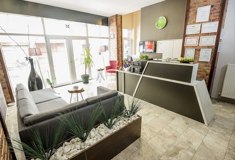 The Corner Inn Hotels By Suit