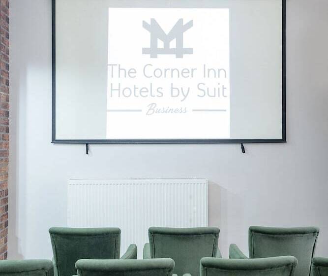 The Corner Inn Hotels By Suit