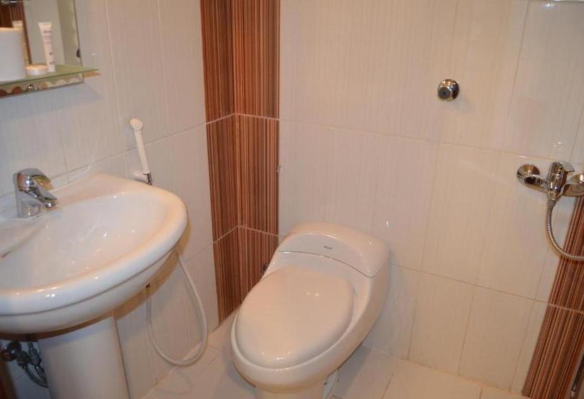 اجنحة النرجس الفندقية