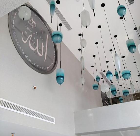 فندق Bram Suites