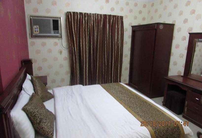 فندق Al Akhawain Furnished Units