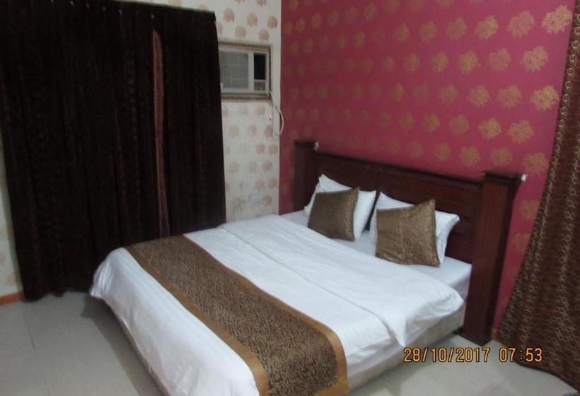 فندق Al Akhawain Furnished Units