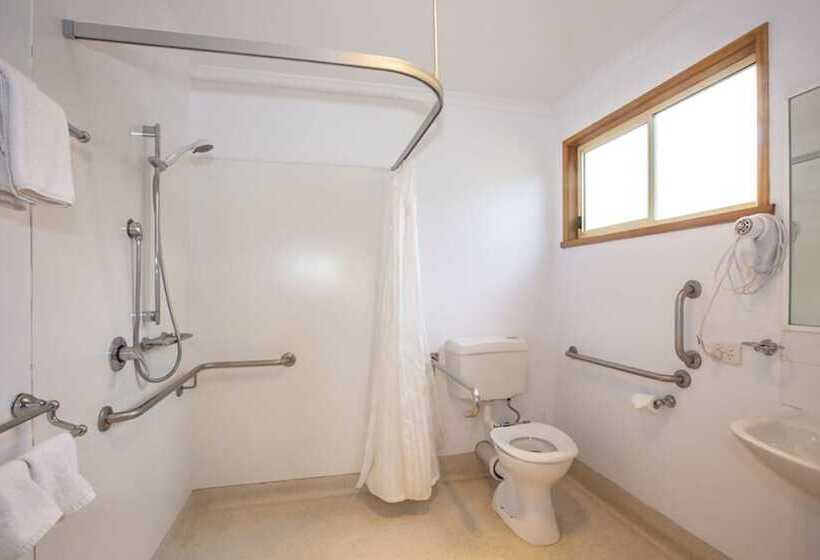 בית מלון כפרי All Seasons Houseboats