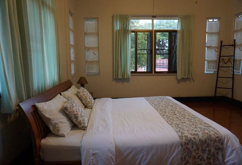فندق Baan Rub Aroon Guesthouse