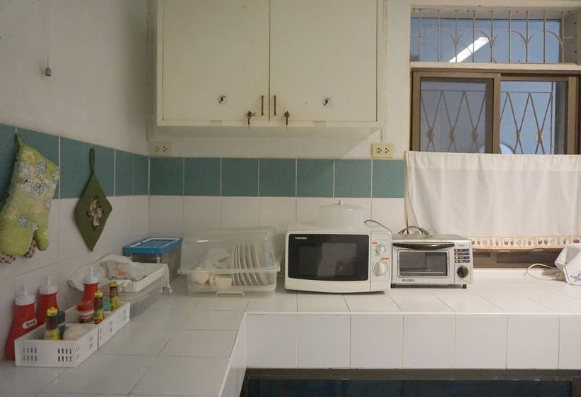 فندق Baan Rub Aroon Guesthouse