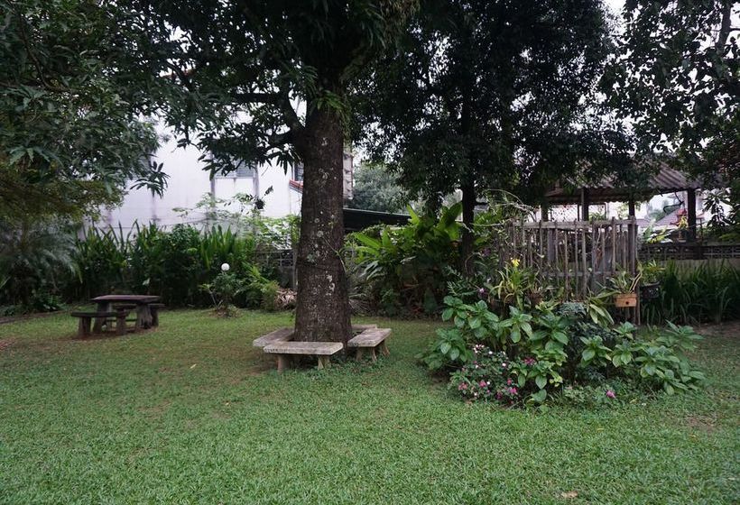 فندق Baan Rub Aroon Guesthouse