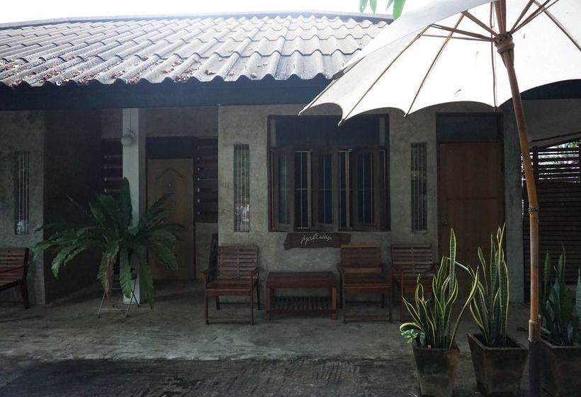فندق Baan Rub Aroon Guesthouse